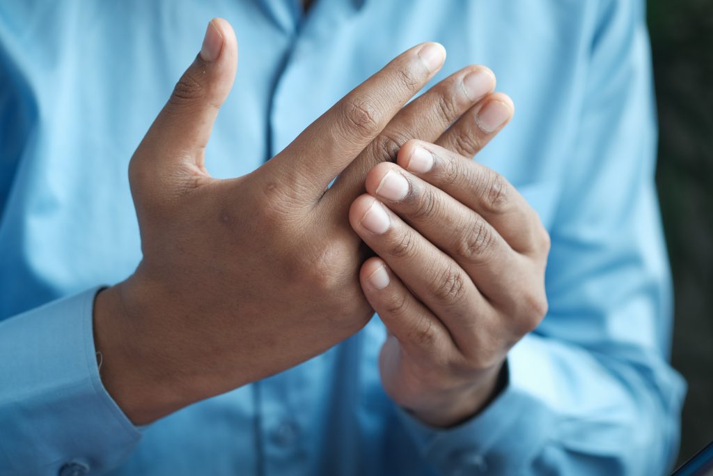 Using Warm Compresses to Alleviate Arthritis Pain